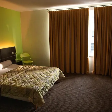 Hotel Logis Restaurant La Vraine Gironcourt-sur-Vraine