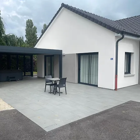 Logis Restaurant La Vraine Hotel 2*