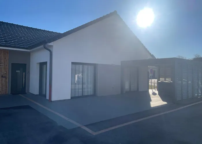 Logis Restaurant La Vraine 2*