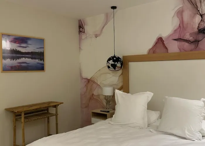 Logis Restaurant La Vraine Hotel Gironcourt-sur-Vraine